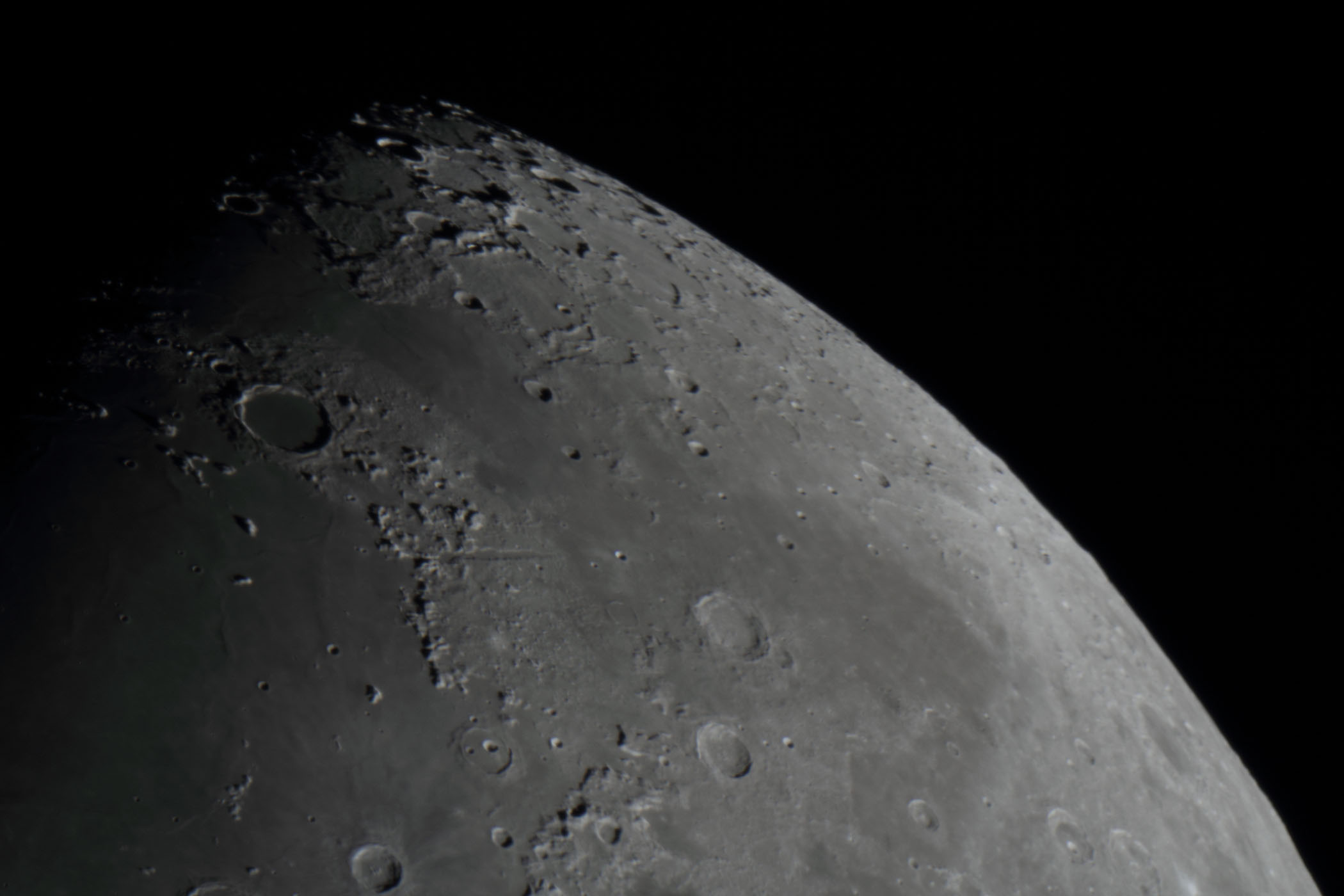 『月(月齢9.2)アリストテレス・エンディミオン付近』(2025年11月29)