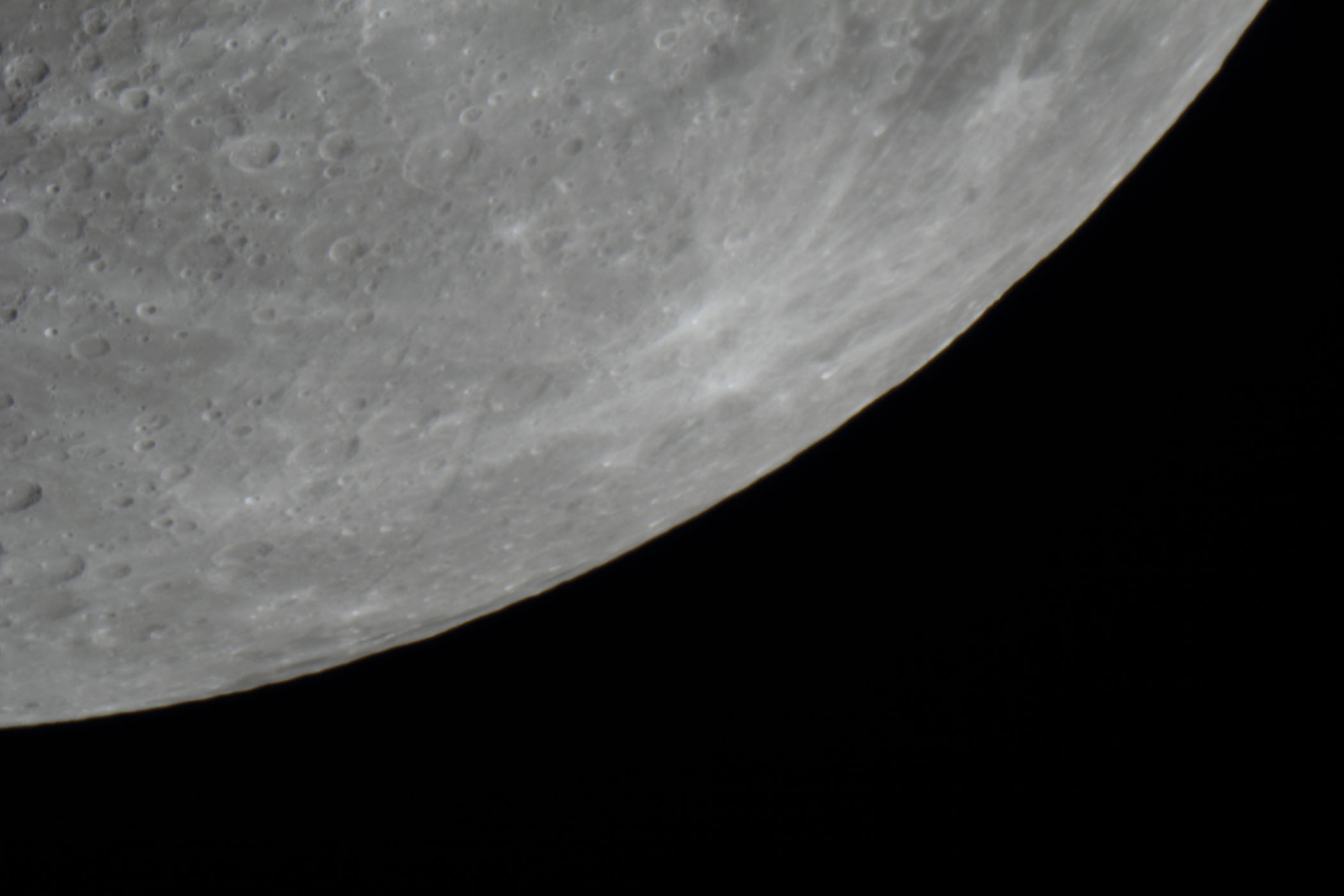 『月(月齢9.2)ジャンセン付近』(2025年11月29)