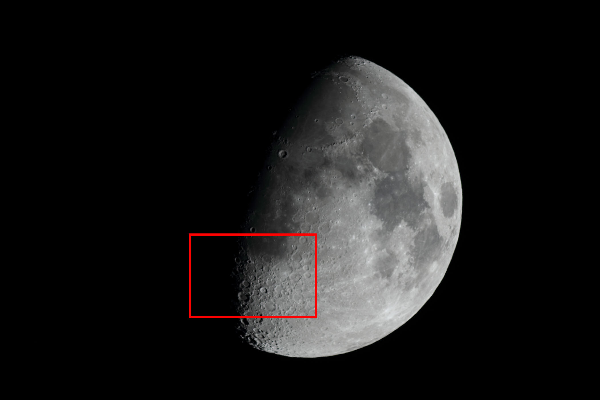 『月(月齢9.4)雲の海・ティコ付近』(2025年12月29日)