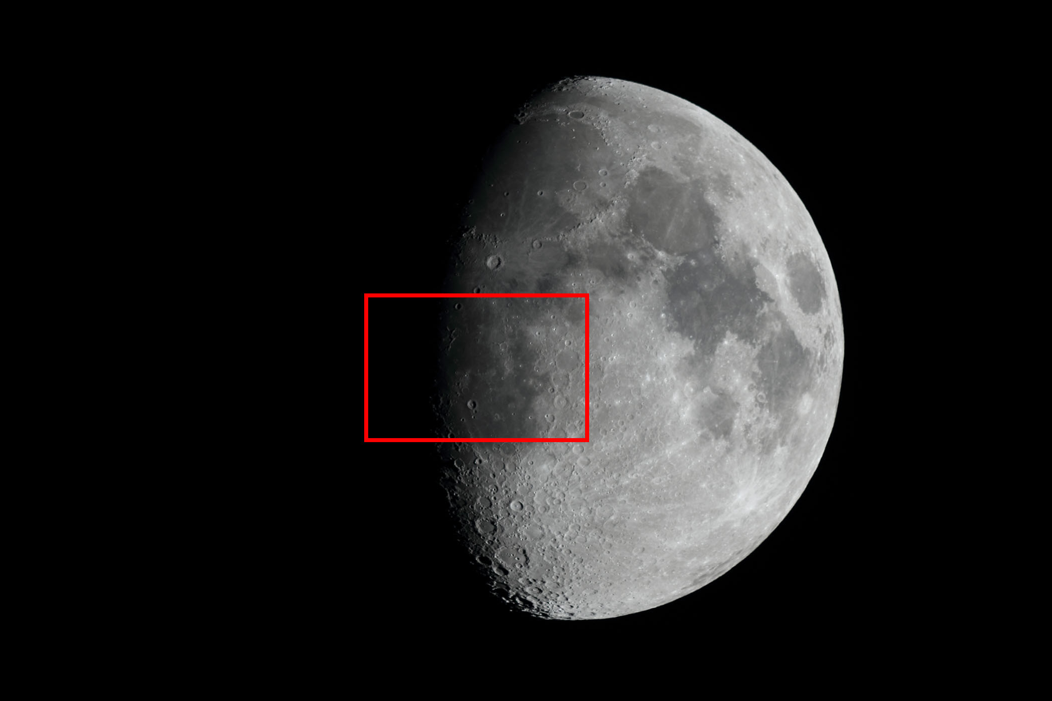 『月(月齢9.7)雲の海付近』(2026年1月28日)