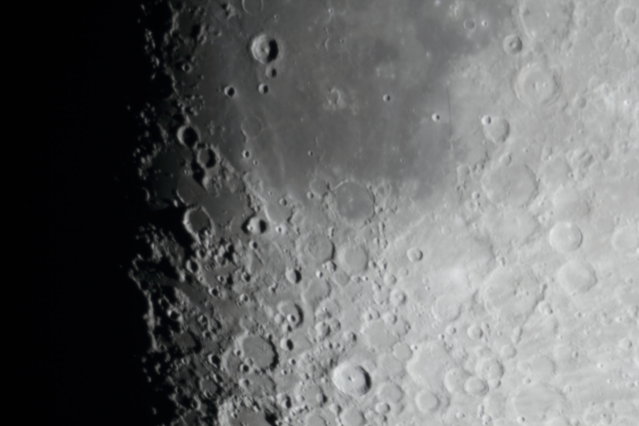 『月(月齢9.7)雲の海・ティコ付近』(2026年1月28日)